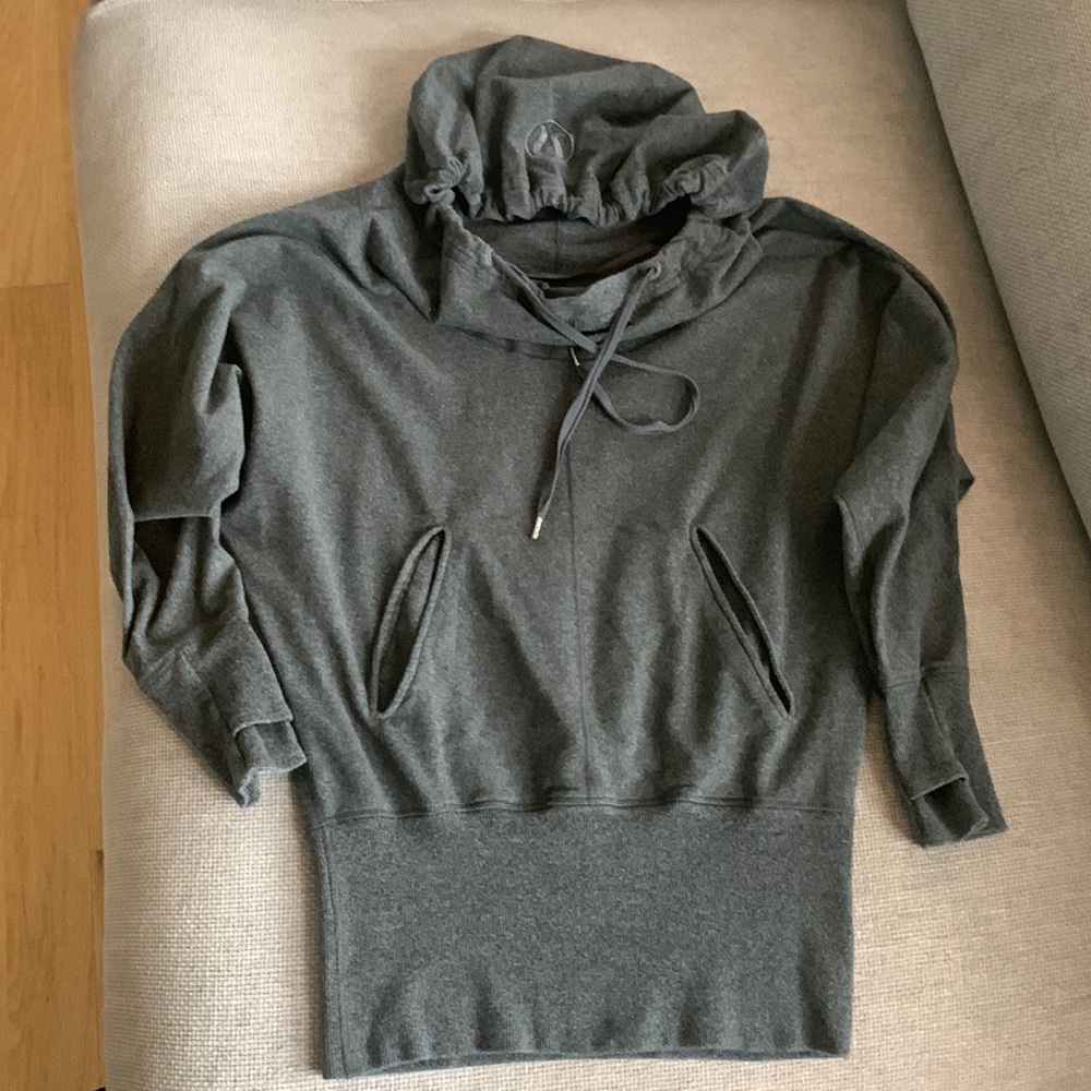 Lululemon  Sweatshirt